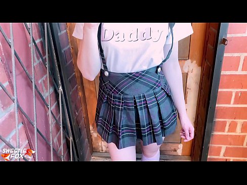 ❤️ Schoolgirl Sucks nws dick tob thiab fucks es tsis txhob ntawm chav kawm. ❤️  Poj niam deev hluas nraug  ntawm hmn.qizpornolar.ru%  ❌️ Ib